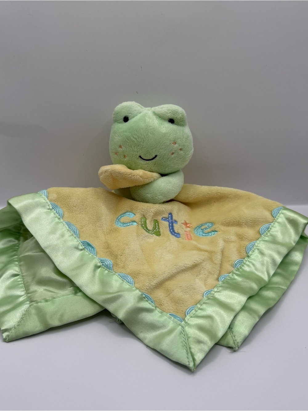 Carters Cutie Frog Just One Year Frog Lovey Security Blanket Satin Trim